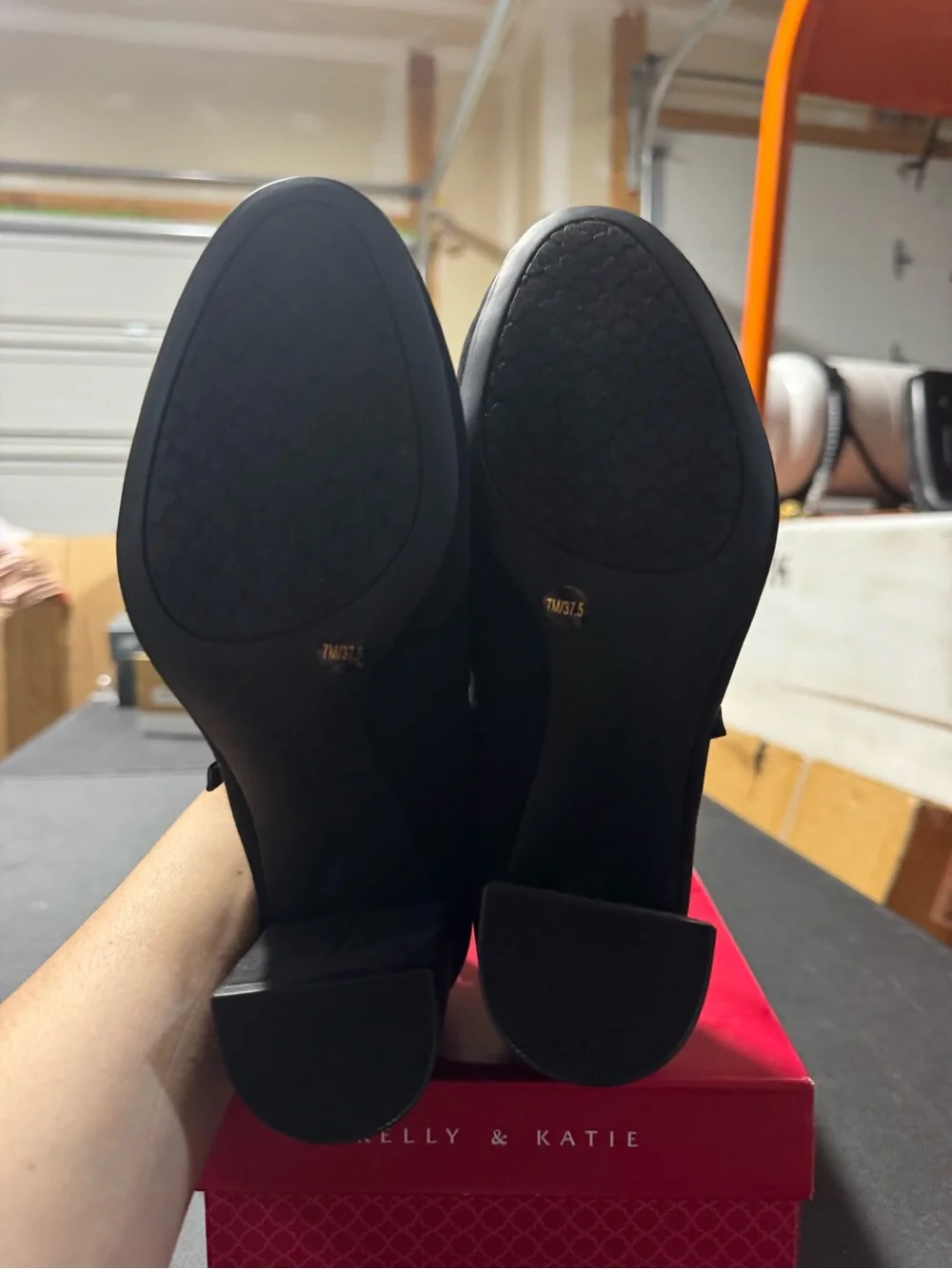 Kelly & Katie Marren Mary Jane Pump 7M New Black